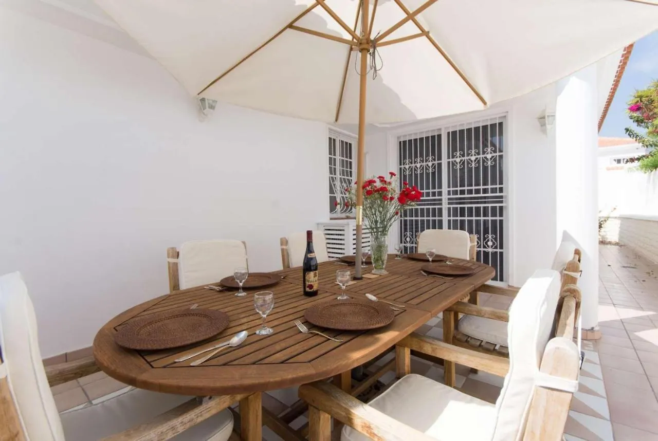 The Willows Villa Callao Salvaje